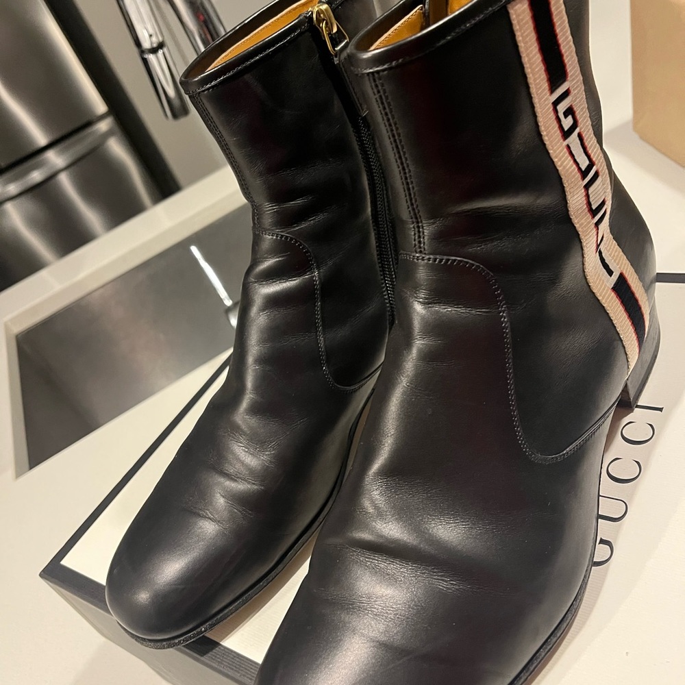 Mens GUCCI BOOTS SIZE 9